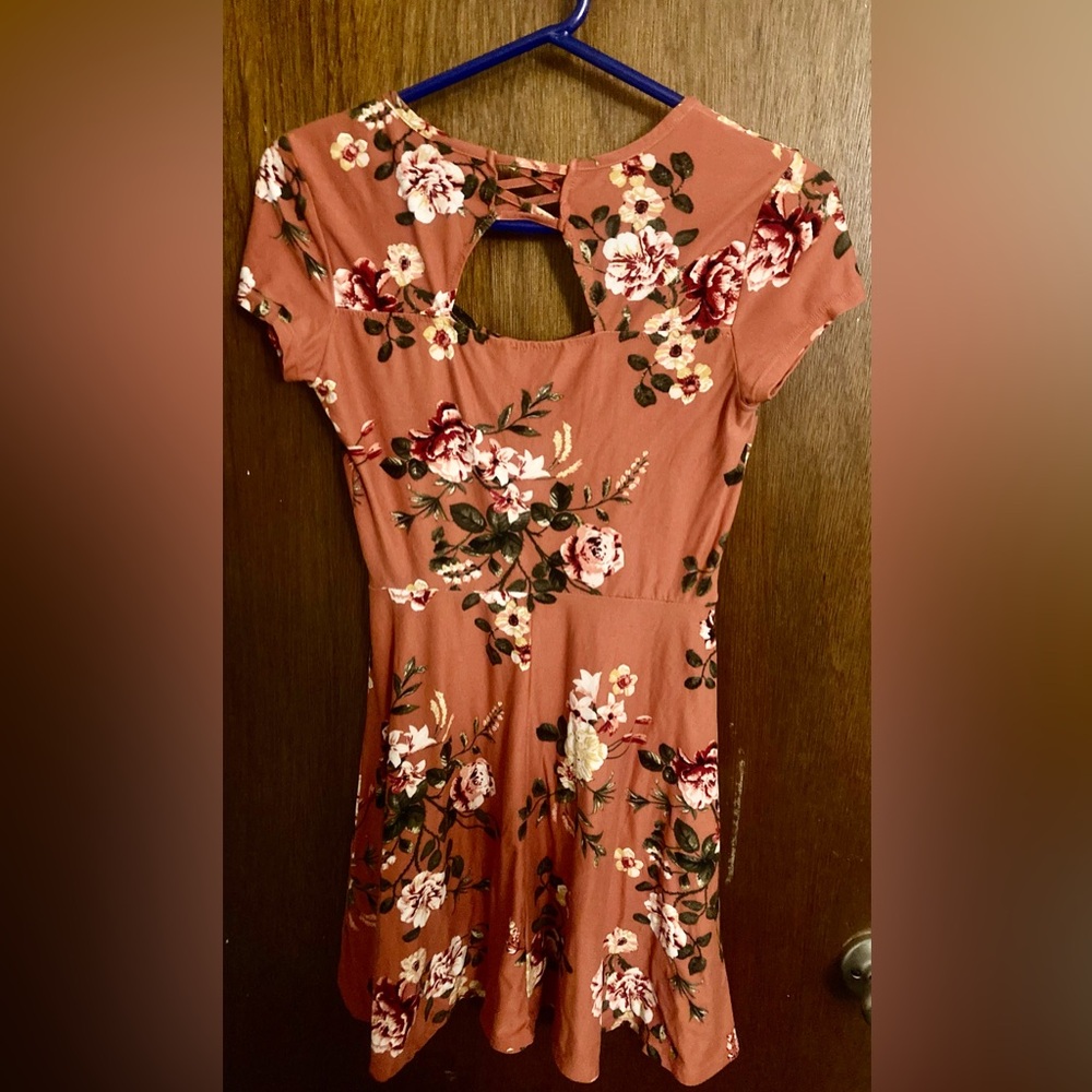 No Boundaries size small flower print dress